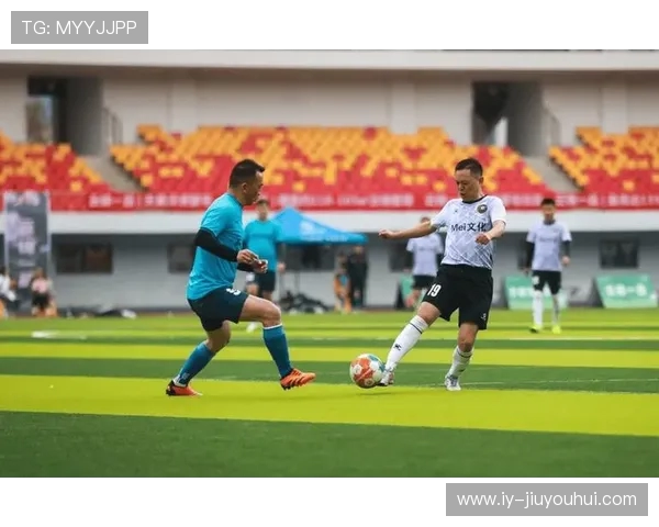 煤业集团足球赛激战正酣展现职工团结拼搏精神风貌盛况空前绝后亮